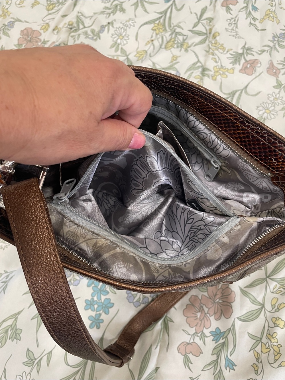 Brighton Brown Faux-Snakeskin Shoulder Bag with Matching Wallet - Picture 11 of 16